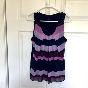 New York & Co. Sleeveless Top.  Size Medium.